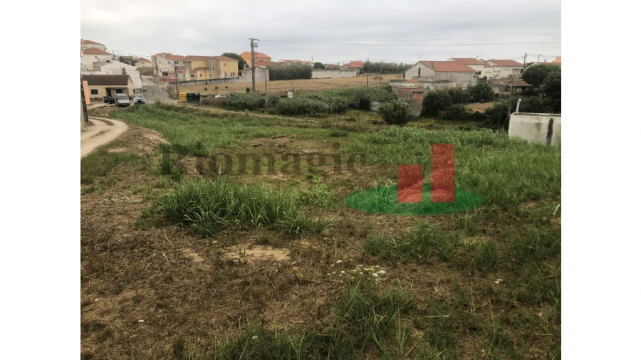 Terreno para Venda em Atouguia da Baleia Foto 12