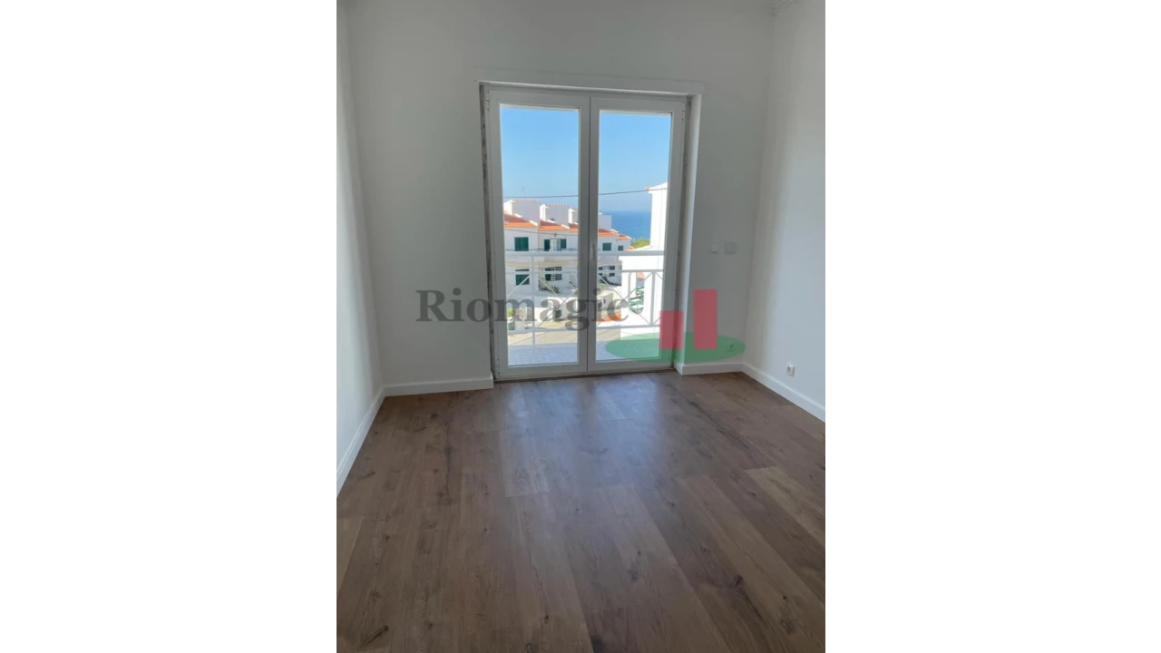 Moradia T4 para Venda em Ericeira Foto 37