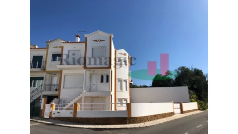 Moradia T4 para Venda em Ericeira