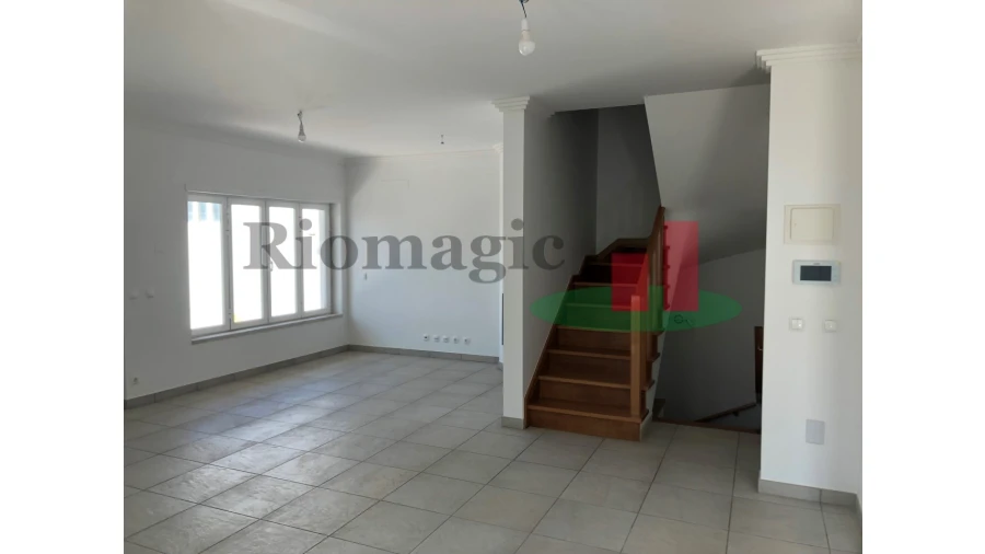 Moradia T4 para Venda em Ericeira Foto 17