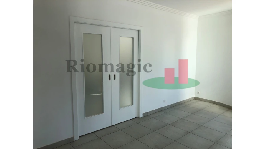 Moradia T4 para Venda em Ericeira Foto 18