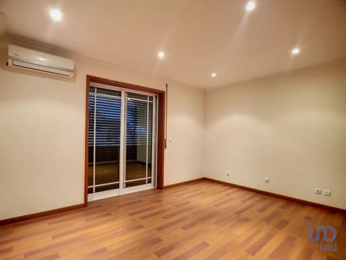 Moradia T3 para Venda em Branca Foto 7