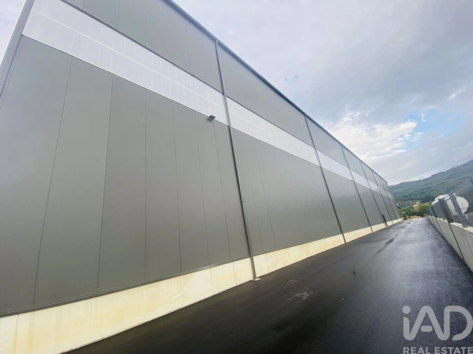 Loja para Venda em Gandra e Taião Foto 29