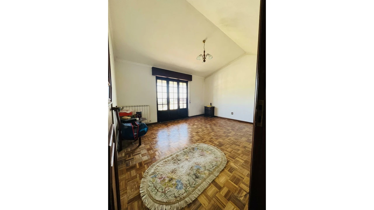 Moradia T6 para Venda em Nossa Senhora da Piedade Foto 17