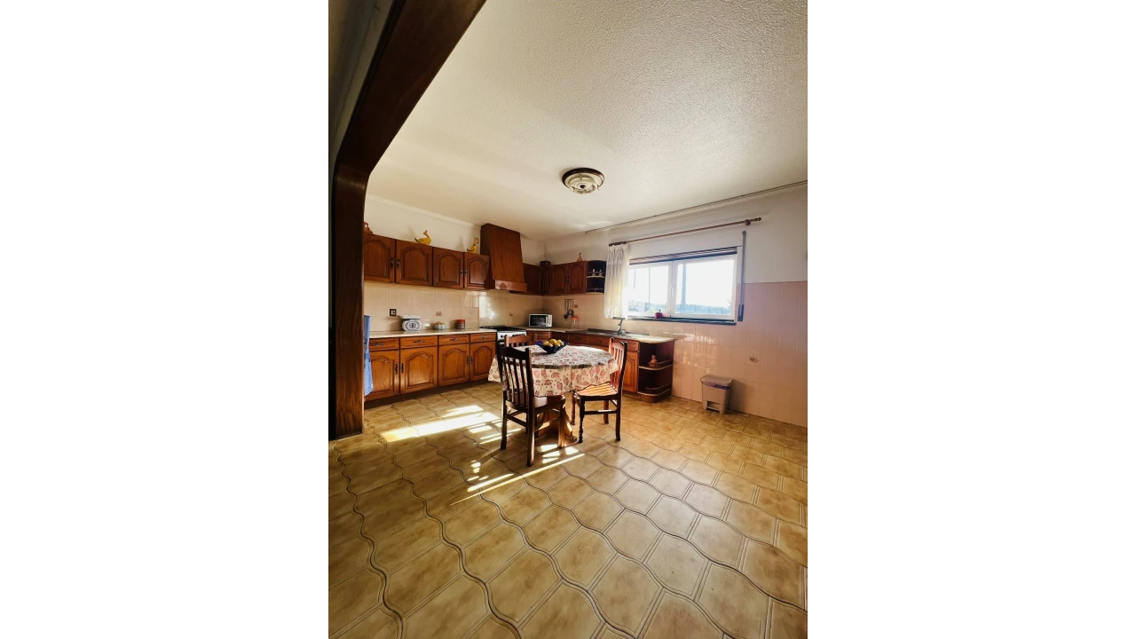 Moradia T6 para Venda em Nossa Senhora da Piedade Foto 13