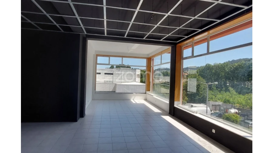 Negócio para Venda em Rebordosa