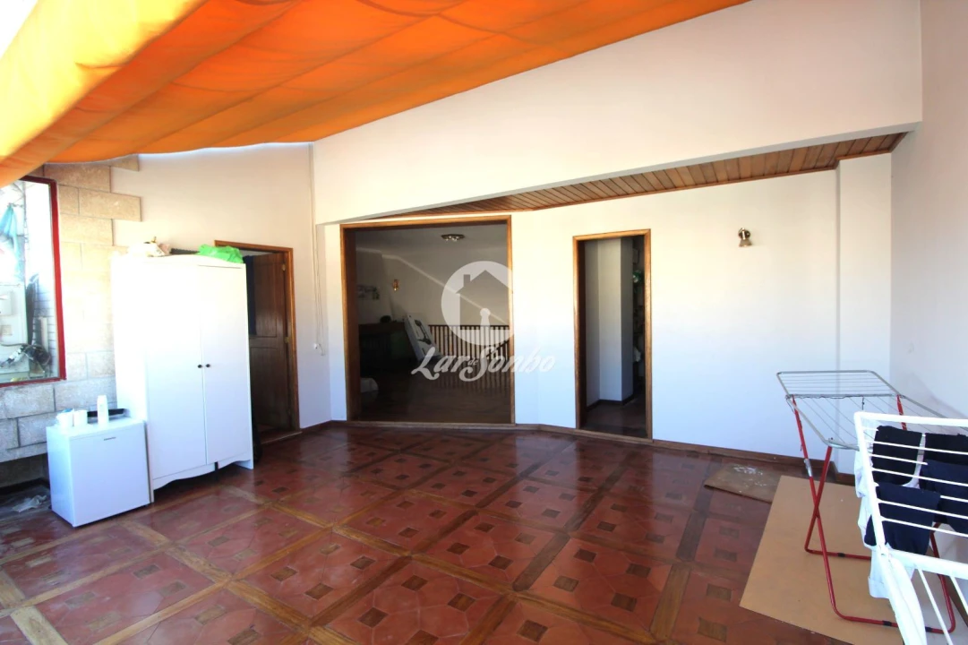 Apartamento T3 para Venda em Antas e Abade de Vermoim Foto 10