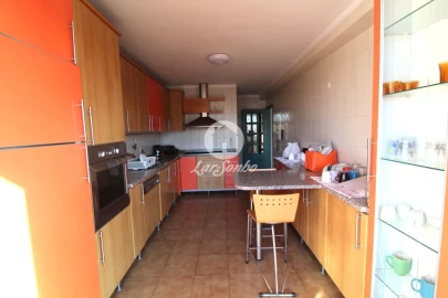 Apartamento T3 para Venda em Antas e Abade de Vermoim