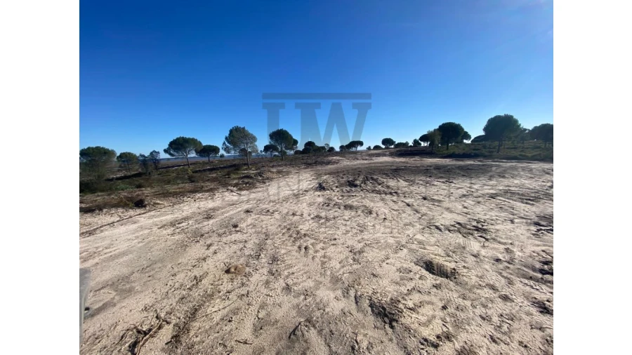 Terreno Comércio / Armazém para Venda em União das Freguesias de Setúbal