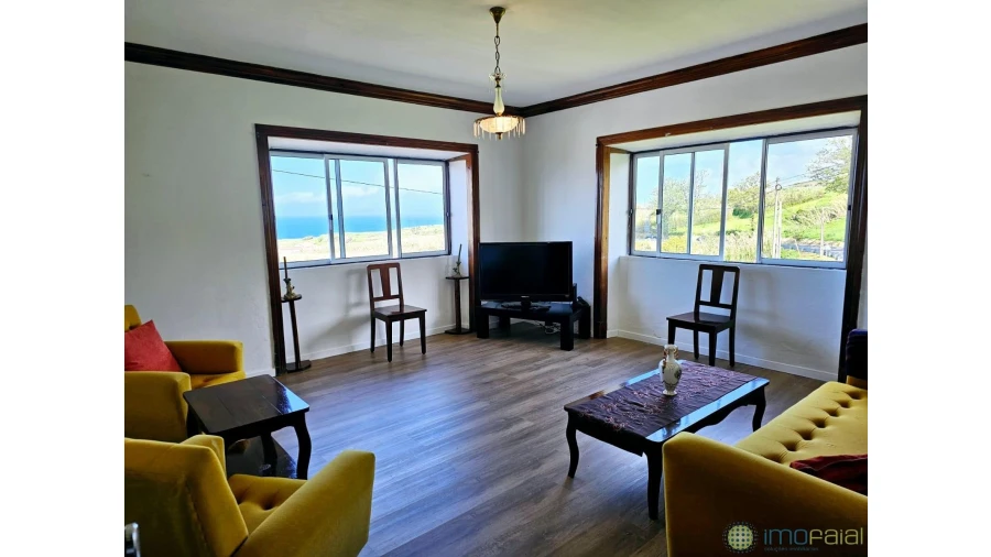 Moradia T4 para Venda em Cedros Foto 11