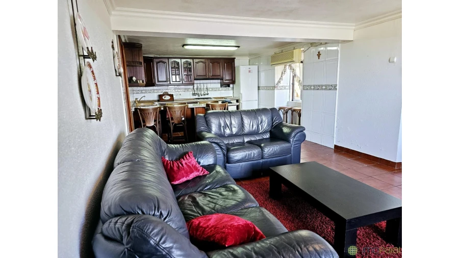 Moradia T4 para Venda em Cedros Foto 23