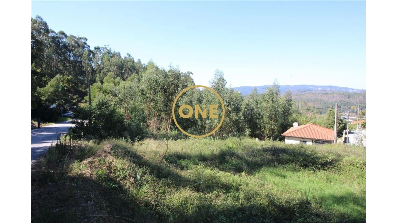 Terreno para Venda em Armil Foto 3