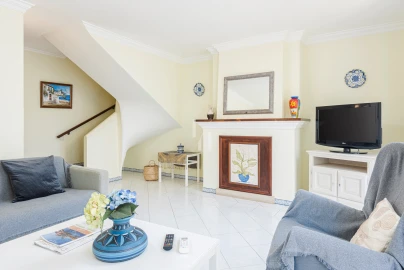 Apartamento T3 para Arrendamento férias em Quarteira