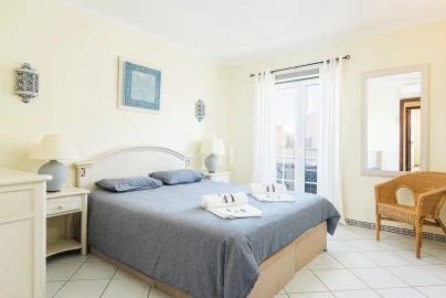 Apartamento T3 para Arrendamento férias em Quarteira