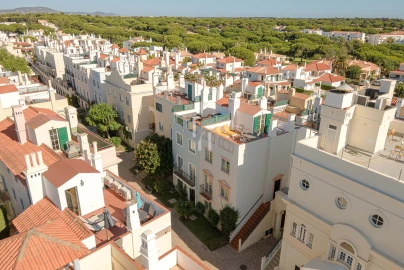 Apartamento T3 para Arrendamento férias em Quarteira