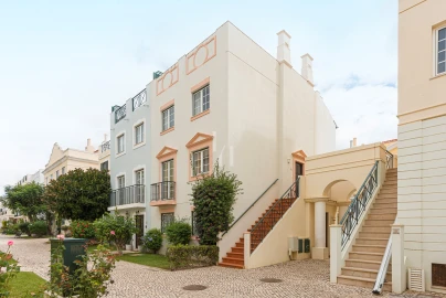 Apartamento T3 para Arrendamento férias em Quarteira