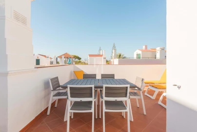 Apartamento T3 para Arrendamento férias em Quarteira