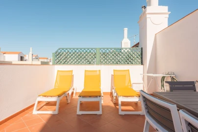 Apartamento T3 para Arrendamento férias em Quarteira