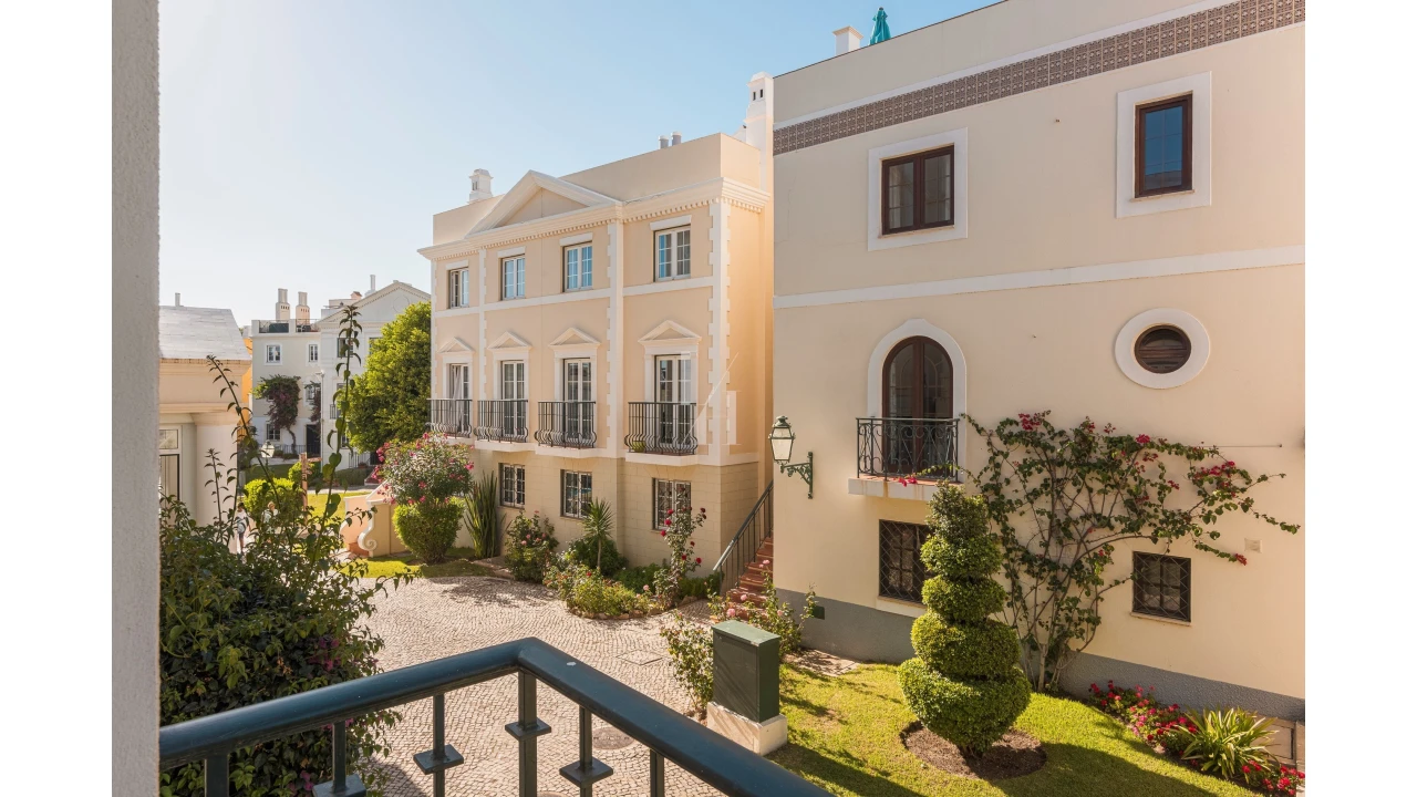 Apartamento T3 para Arrendamento férias em Quarteira Foto 15