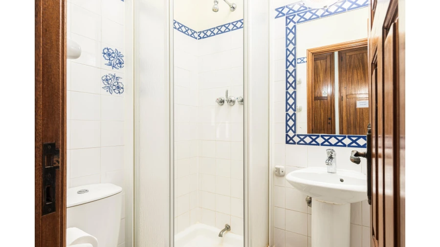 Apartamento T3 para Arrendamento férias em Quarteira Foto 25