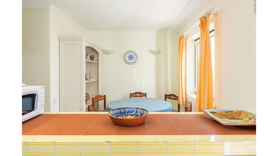 Apartamento T3 para Arrendamento férias em Quarteira Foto 14