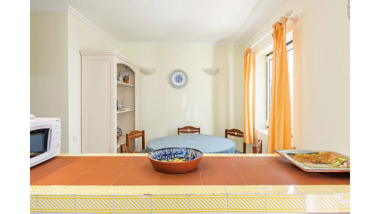 Apartamento T3 para Arrendamento férias em Quarteira Foto 14