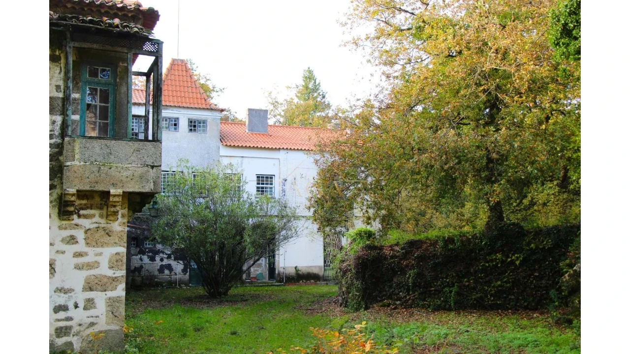 Moradia T6 para Venda em Gouveia (São Pedro e São Julião) Foto 29