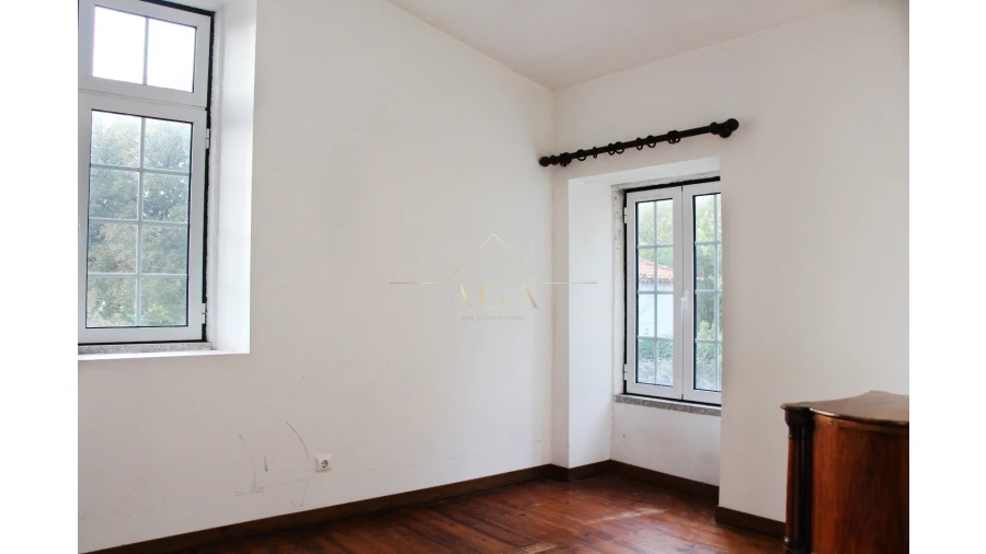 Moradia T6 para Venda em Gouveia (São Pedro e São Julião) Foto 40