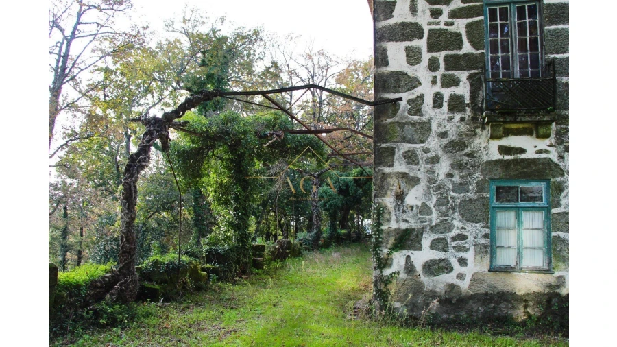 Moradia T6 para Venda em Gouveia (São Pedro e São Julião) Foto 48