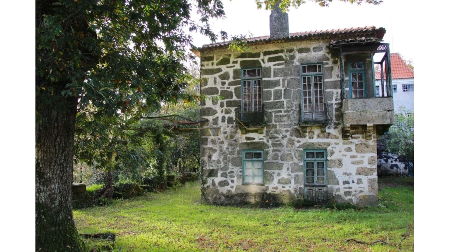 Moradia T6 para Venda em Gouveia (São Pedro e São Julião) Foto 39