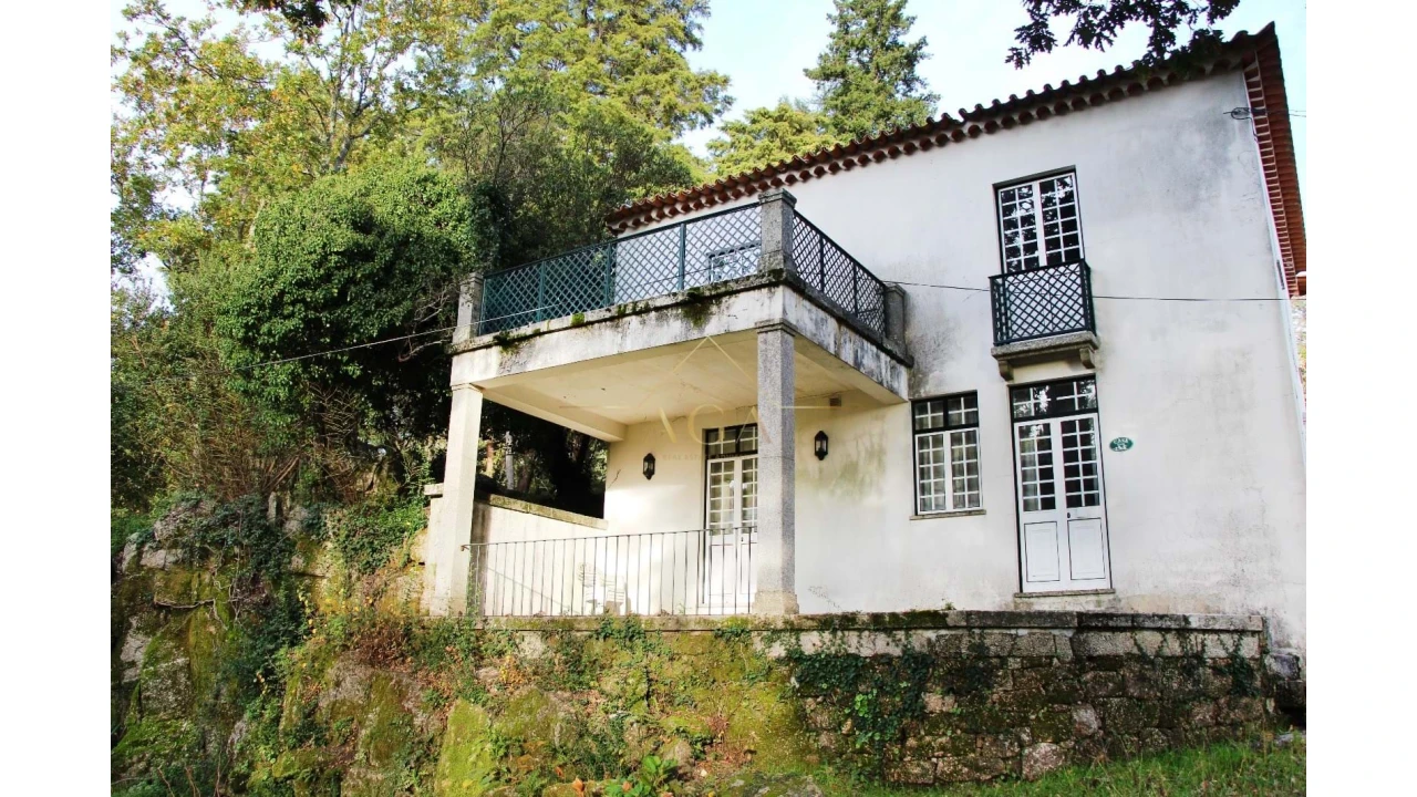 Moradia T6 para Venda em Gouveia (São Pedro e São Julião) Foto 37