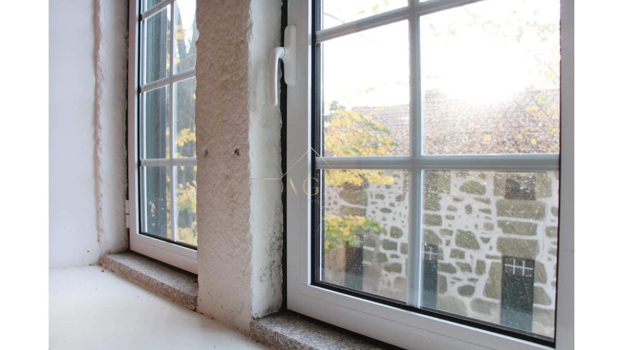 Moradia T6 para Venda em Gouveia (São Pedro e São Julião) Foto 31