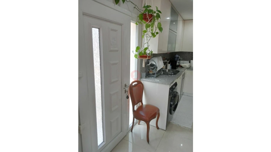 Moradia T5 para Venda em Mazedo e Cortes Foto 5