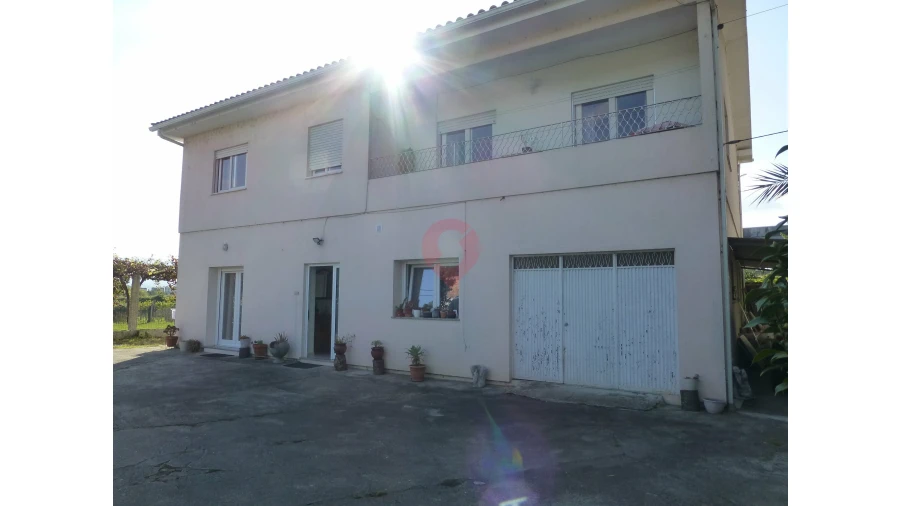 Moradia T5 para Venda em Mazedo e Cortes Foto 3