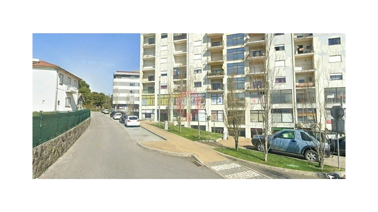 Loja para Venda em Valença, Cristelo Covo e Arão Foto 1