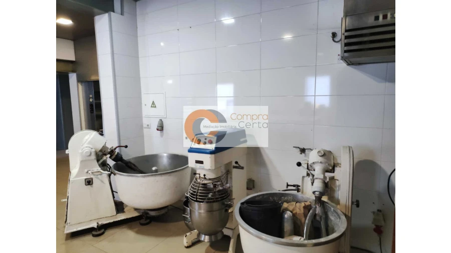 Negócio para Arrendamento em Caldelas Foto 10