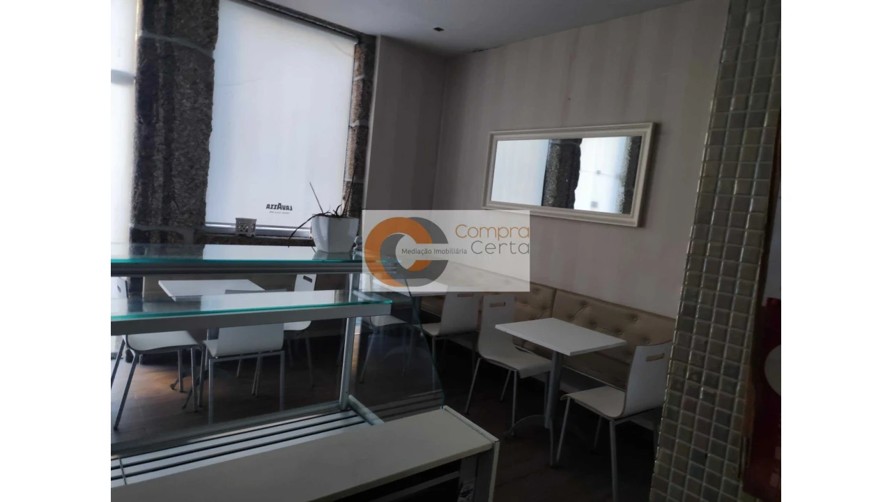 Negócio para Arrendamento em Caldelas Foto 8