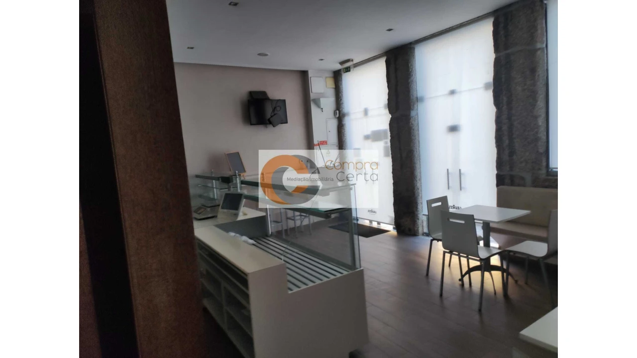 Negócio para Arrendamento em Caldelas Foto 14