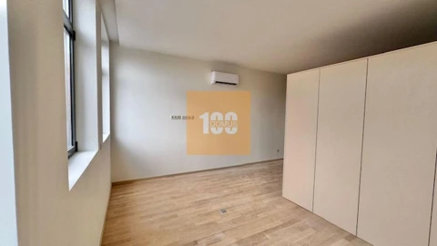 Apartamento para Venda em Cedofeita, Santo Ildefonso, Sé, Miragaia, São Nicolau e Vitória