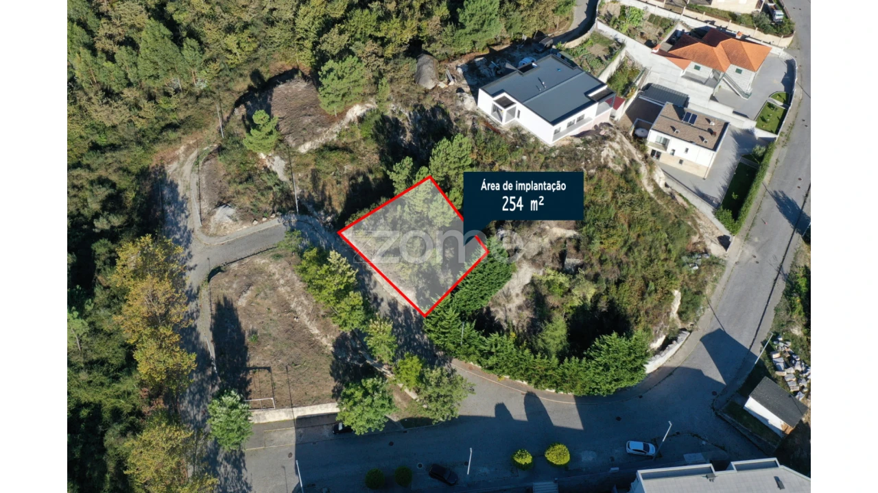 Terreno para Venda em Campelo e Ovil Foto 4