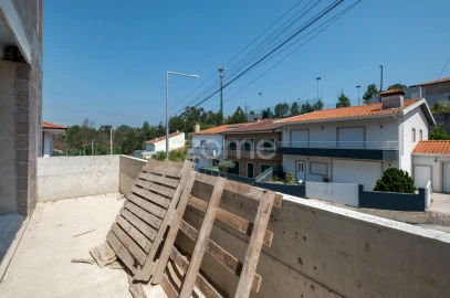 Moradia T4 para Venda em Gandra