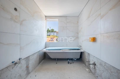 Moradia T4 para Venda em Gandra
