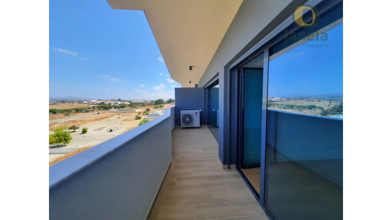 Apartamento T4 para Venda em Faro (Sé e São Pedro) Foto 12