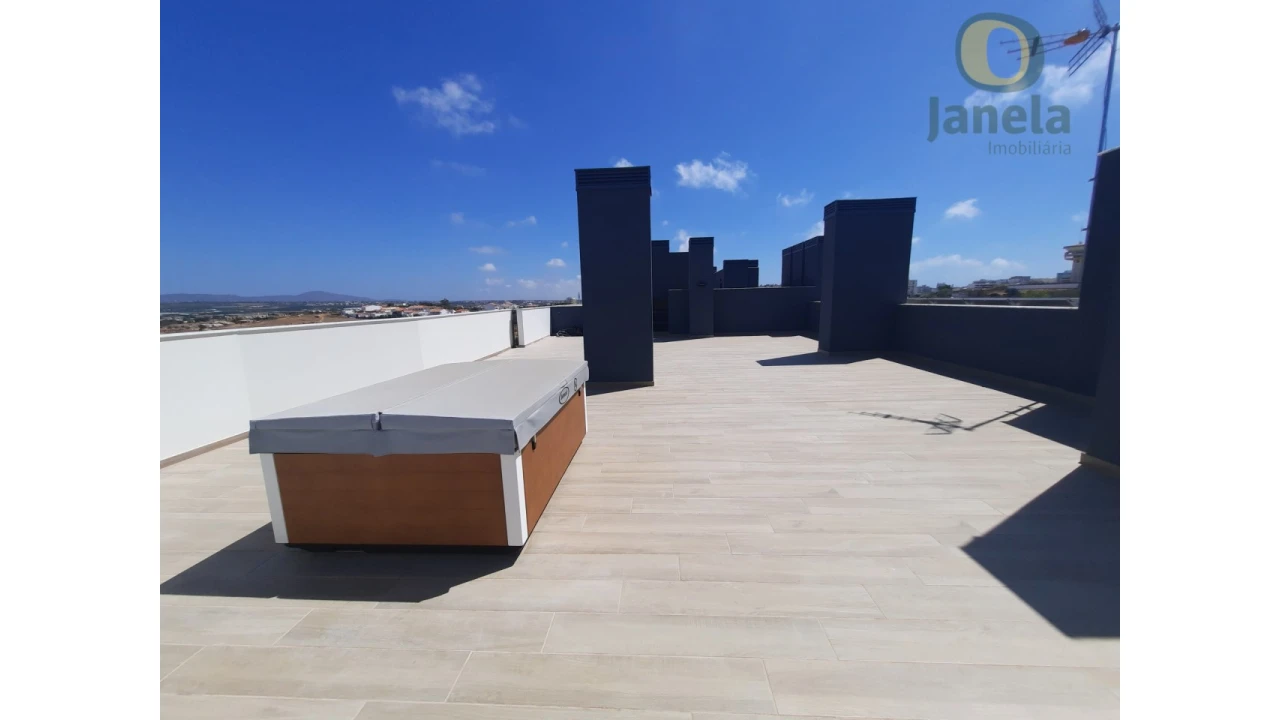 Apartamento T4 para Venda em Faro (Sé e São Pedro) Foto 18