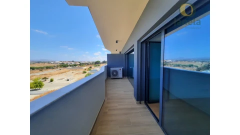Apartamento T4 para Venda em Faro (Sé e São Pedro)