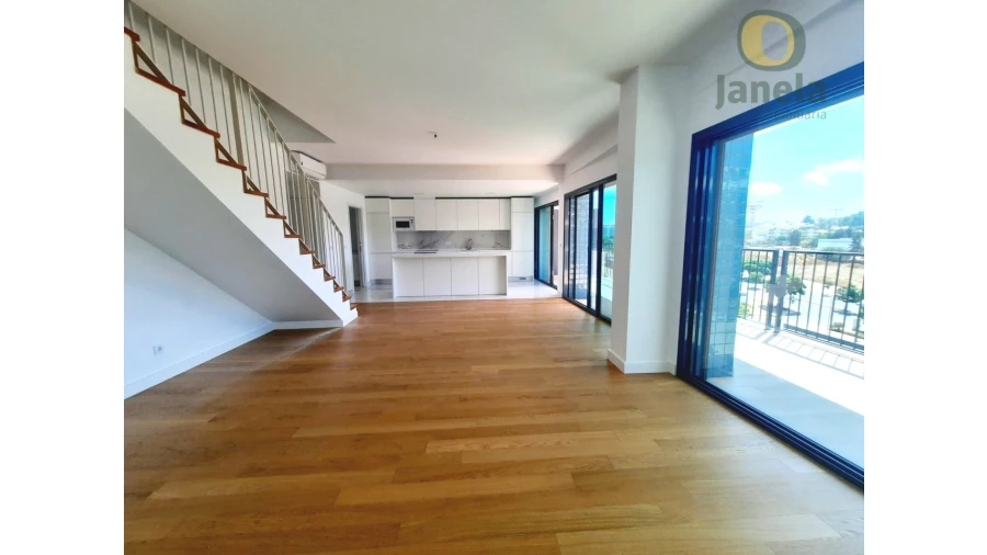 Apartamento T4 para Venda em Faro (Sé e São Pedro) Foto 3