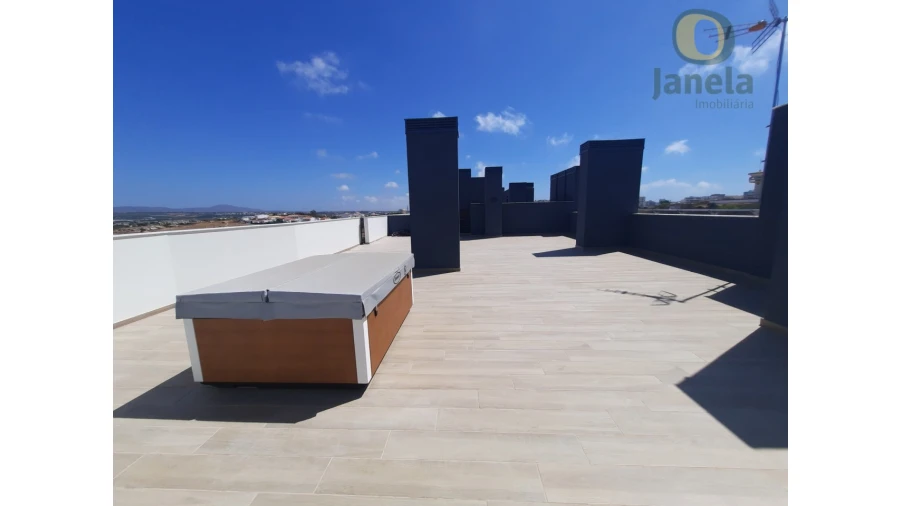 Apartamento T4 para Venda em Faro (Sé e São Pedro) Foto 18
