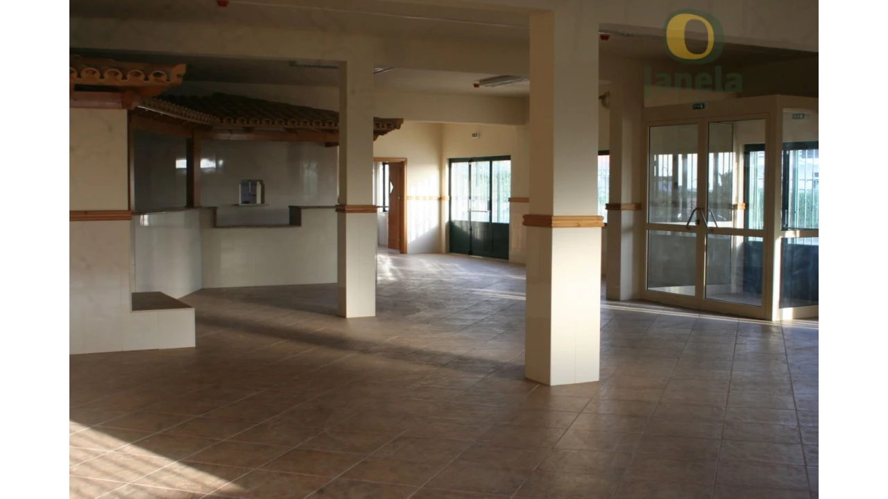 Negócio para Venda em Loule (São Sebastião) Foto 11