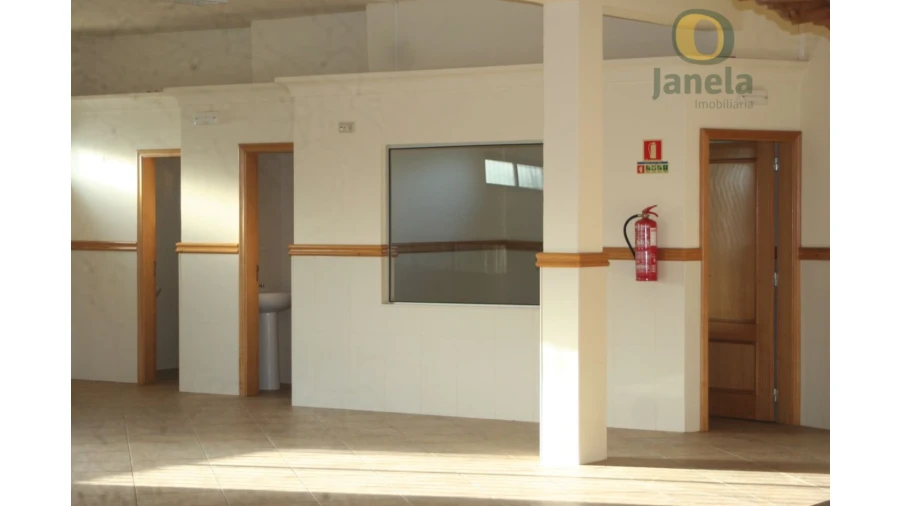 Negócio para Venda em Loule (São Sebastião) Foto 4