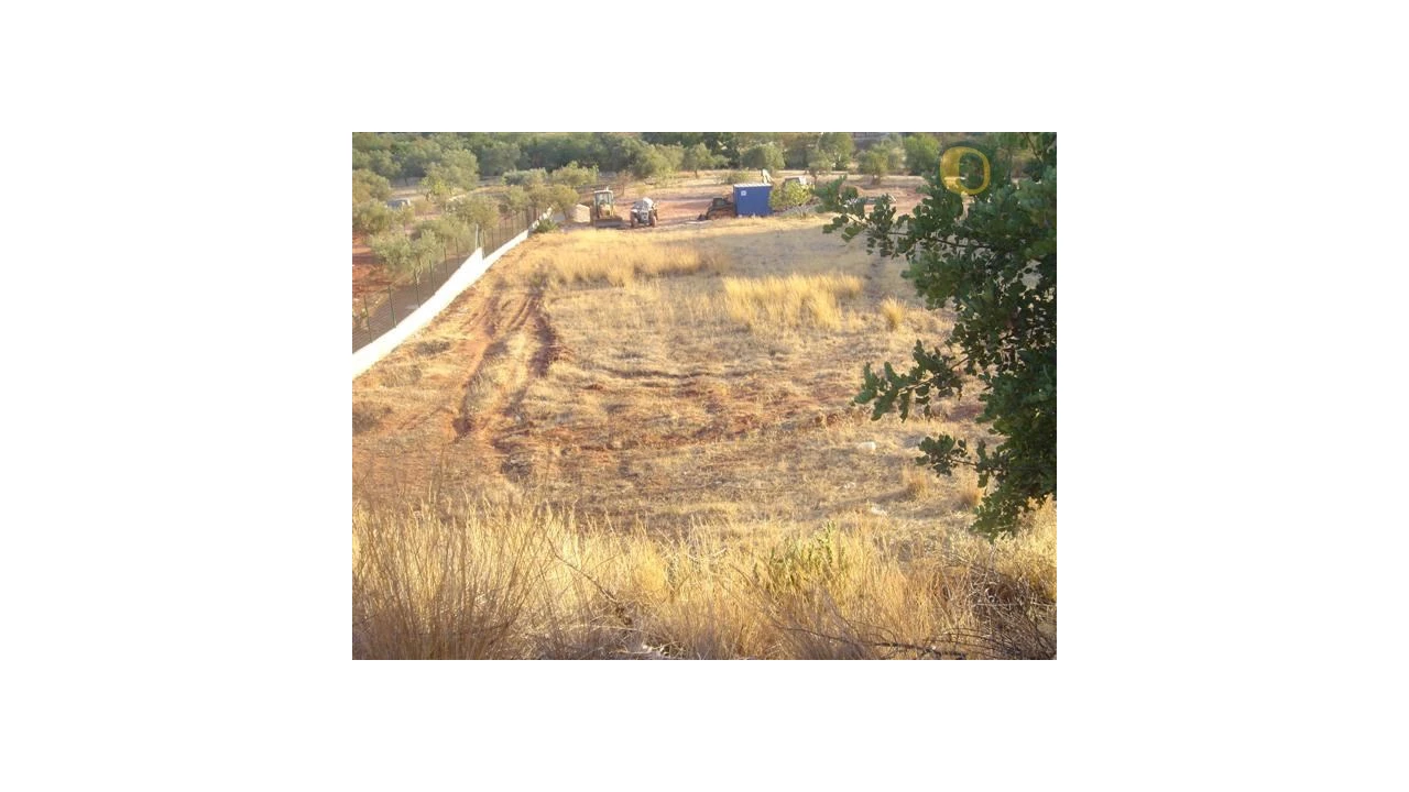 Terreno para Venda em São Brás de Alportel Foto 1